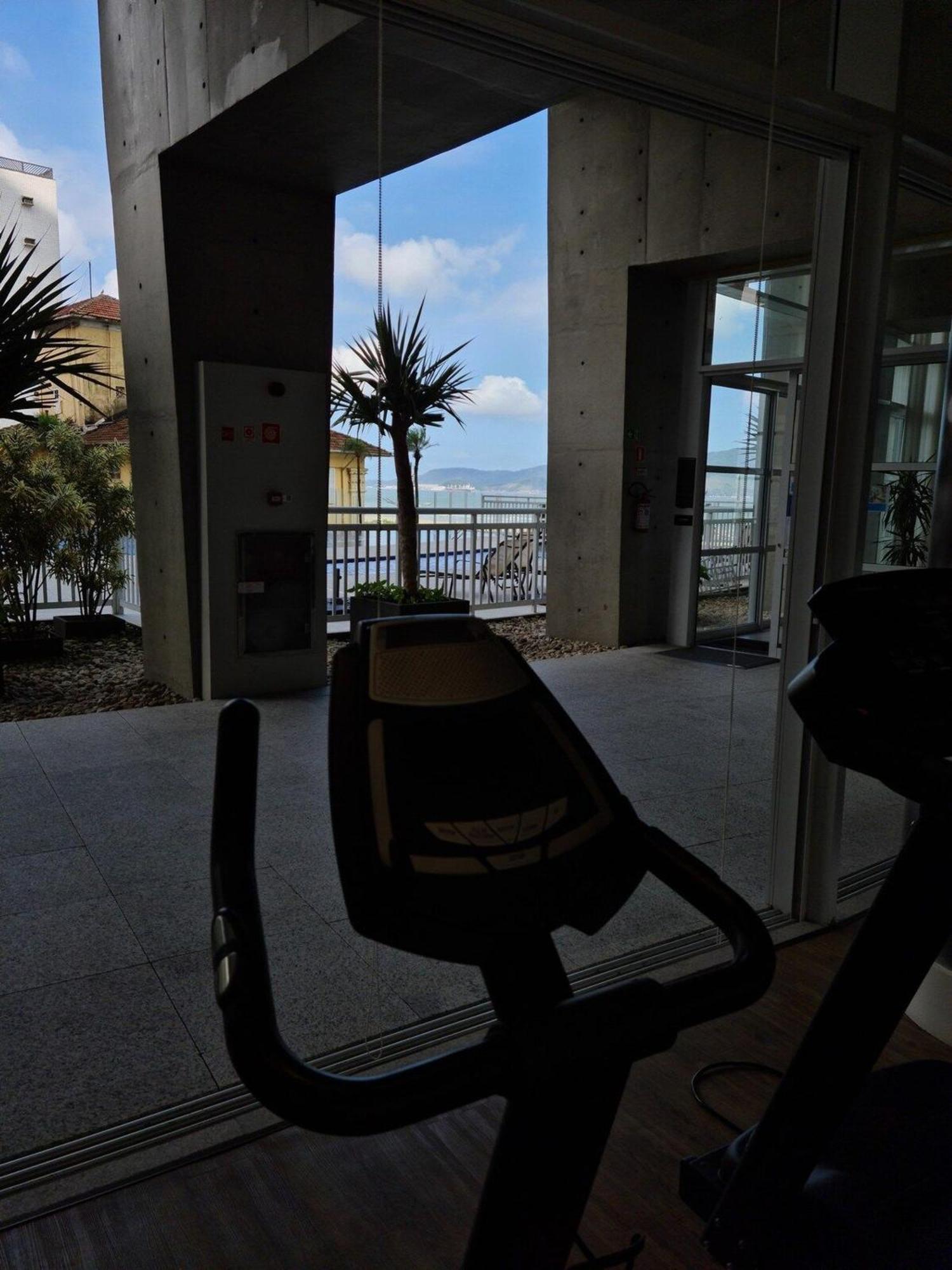 Studio Moderno Em Condominio De Luxo Pe Na Areia Сантос Экстерьер фото
